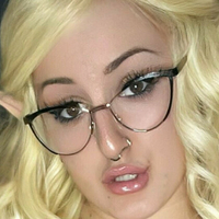 devilkittenfree Meztelen