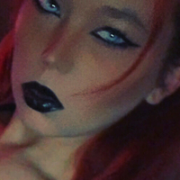 devillust69 Meztelen