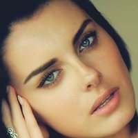 Diana Georgie Meztelen