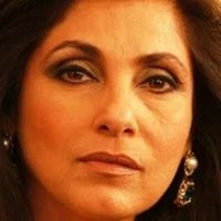 Dimple Kapadia Meztelen