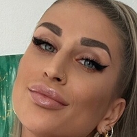 Dinajasmina Meztelen