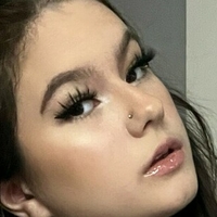 dionrhi Meztelen