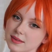 Divvity Meztelen