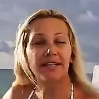Dona Angelica Meztelen