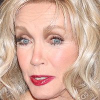 Donna Mills Meztelen
