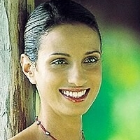 Dora Pohanyar Meztelen