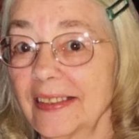Dorothy Le May Meztelen