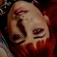 drewsuicide Meztelen