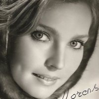 Dyanik Zurakowska Meztelen