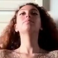 Edin Kary Meztelen