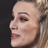 Edurne Meztelen