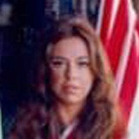 Elaine Giftos Meztelen
