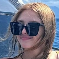 Elina Karimova Meztelen