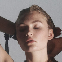 Eline Lykke Meztelen