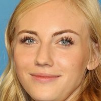 Elisa Schlott Meztelen