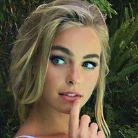 Elizabeth Turner Meztelen