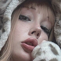 Elizza Taylor Meztelen