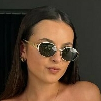 Ella Midgley @ellamiidgley Meztelen