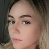 Ella Moore Meztelen