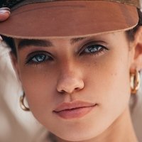 Elle Trowbridge Meztelen