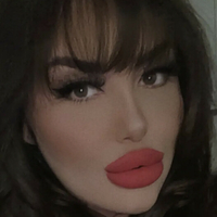 ElleHutchx Meztelen