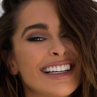 Ellie Gonsalves Meztelen