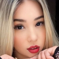 Eloisaaa Meztelen