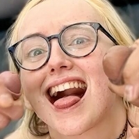 emejota Meztelen
