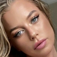 Emely Kopf Meztelen