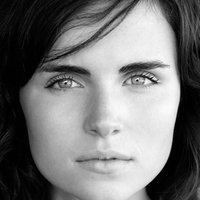 Emer Kenny Meztelen