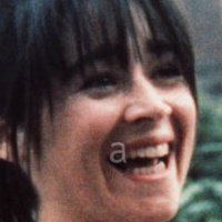 Emer McCourt Meztelen