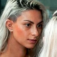 Emilia Kira Meztelen