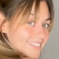Emilia Laurent Meztelen