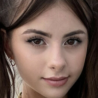 emiliabrookss Meztelen