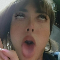 emiliasins Meztelen