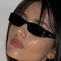 emiliavalentinna Meztelen