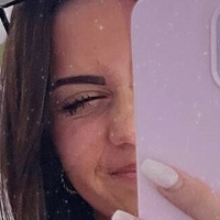 Emiliee Russo Meztelen