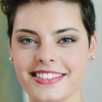 Emily D'Angelo Meztelen