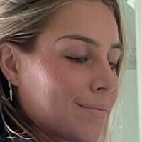 Emily Mangler Meztelen