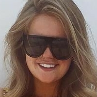 Emily Mather Meztelen