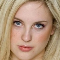 Emily Parr Meztelen
