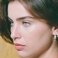 Emily Rinchita Meztelen