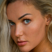 Emily Shedler Meztelen