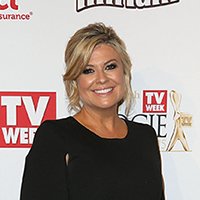 Emily Symons Meztelen