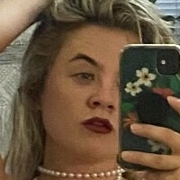 emilyborn Meztelen