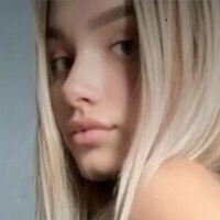 emilyclinee Meztelen