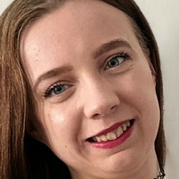 emmilou Meztelen
