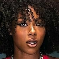 Emyri Crutchfield Meztelen
