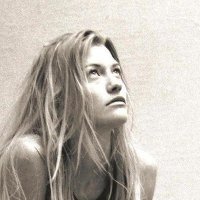 Erica Prior Meztelen