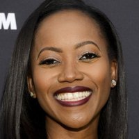Erika Alexander Meztelen